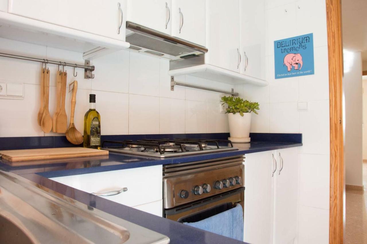 Lovely Penhouse In Alicante With Parking Exterior photo