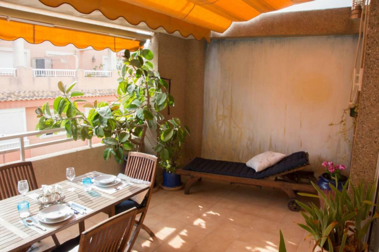 Lovely Penhouse In Alicante With Parking Exterior photo